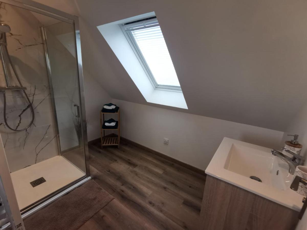 Appartement dans maison neuve cosy avec terrasse 5 mn de Bayeux et 10 mn plage du débarquement Sommervieu Esterno foto